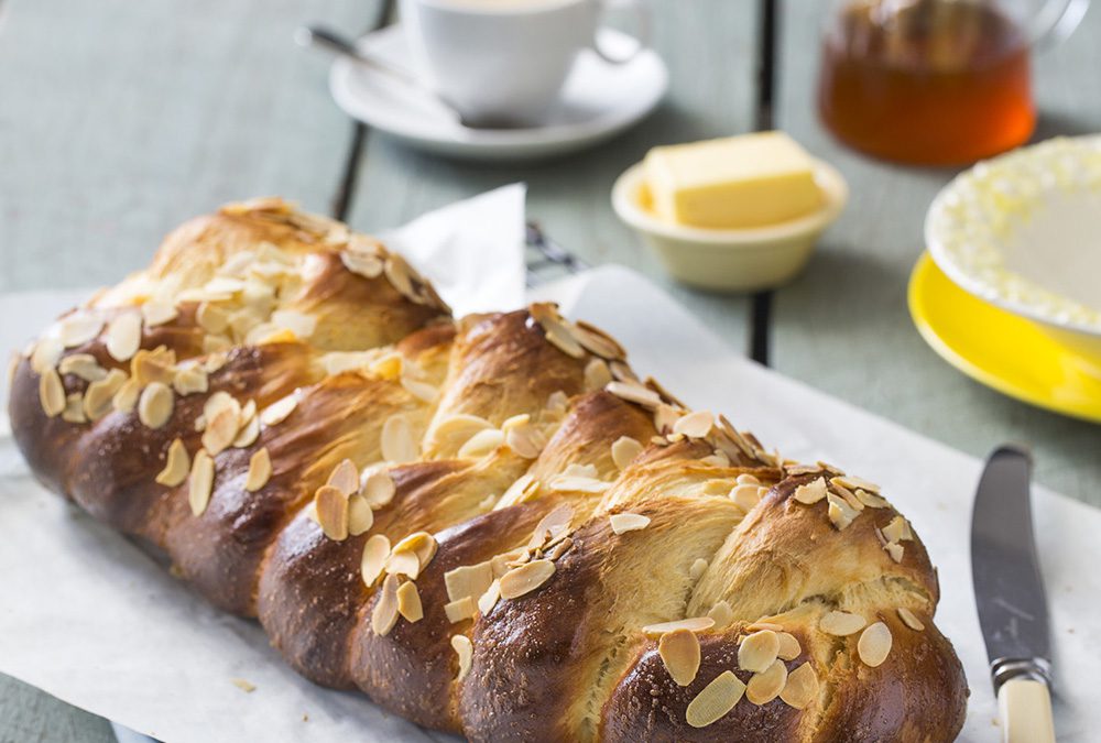 PAN DE PASCUA (TSOUREKI)