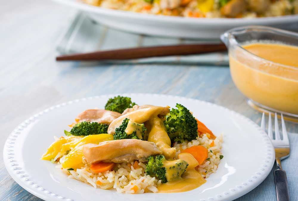 VERDURAS AL VAPOR CON SALSA AGRIDULCE Y ARROZ