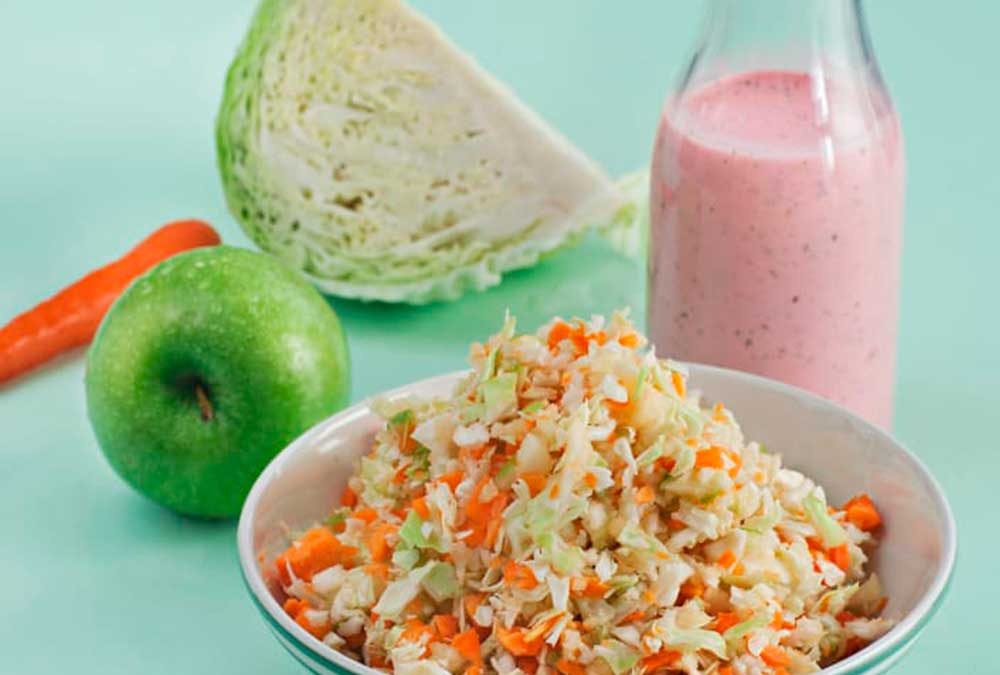 COLESLAW CON SALSA DE RABANITOS