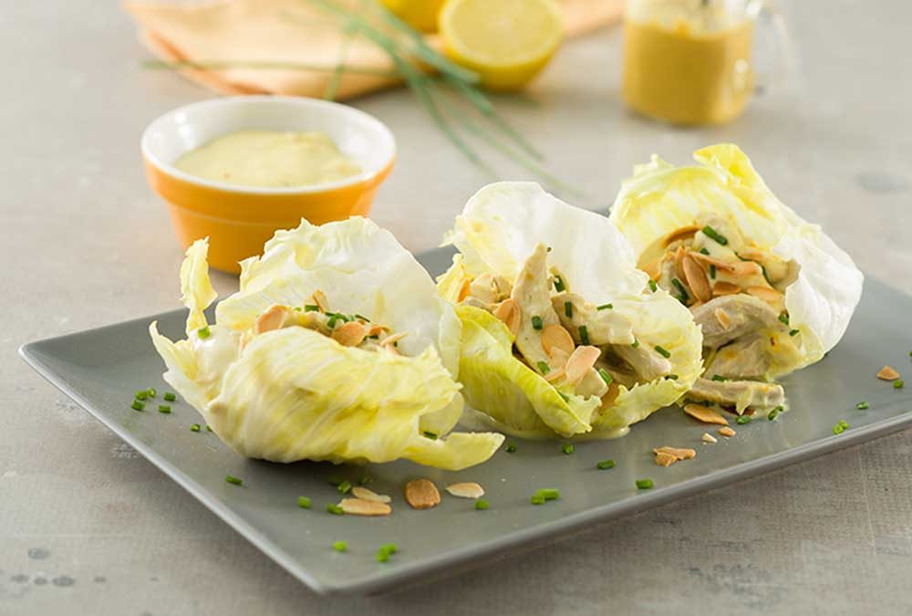 ENSALADA DE POLLO CON LACTONESA DE CURRY