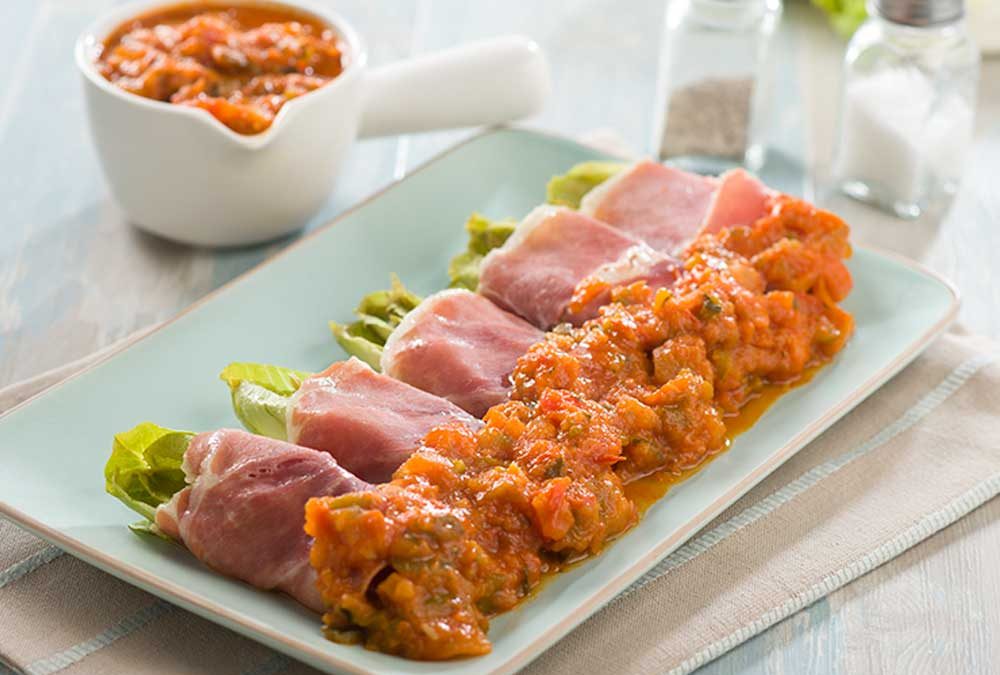 ENDIVIAS CON JAMÓN SERRANO Y PISTO