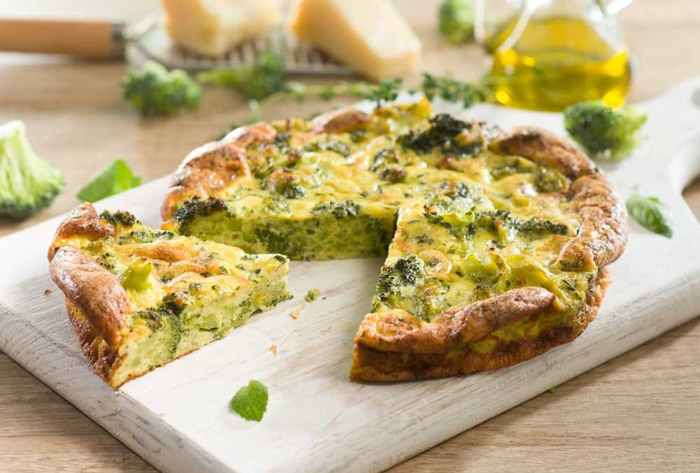 FRITTATA DE BRÓCOLI CON HIERBAS AROMÁTICAS