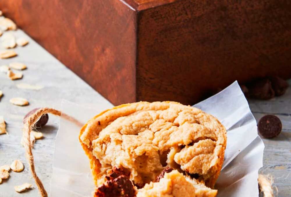 MUFFINS DE AVENA CON CHISPAS DE CHOCOLATE